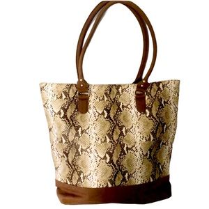 NWOT Faux leather Snakeskin tote
